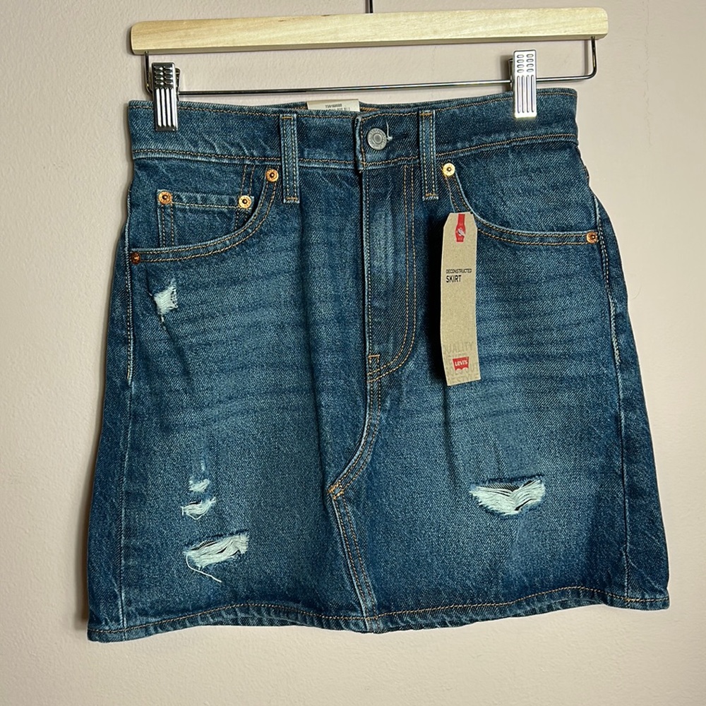 Levi's Womens High Rise Deconstructed  Iconic Skirts size 24-NWT